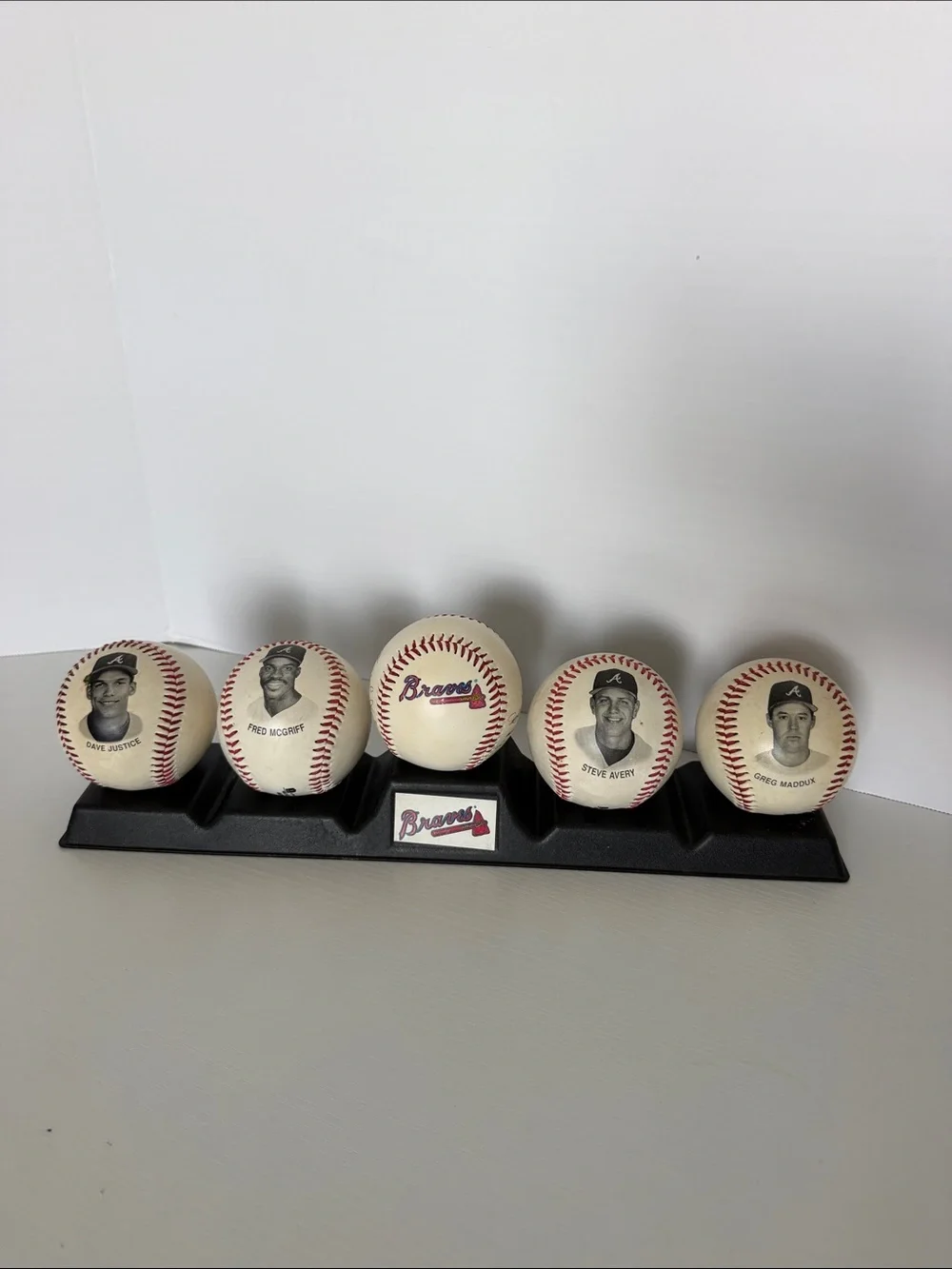 Braves Baseball Display Set - White/Red